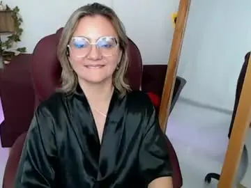 Chaturbate Free Porn Cam of ana_hotmilfx