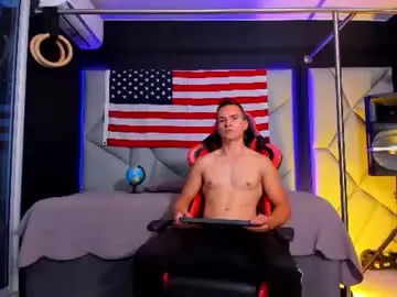 Chaturbate Live Sex Cam of aydenmillerdom
