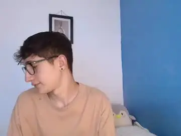 Chaturbate Free Porn Cam of erik_golden_