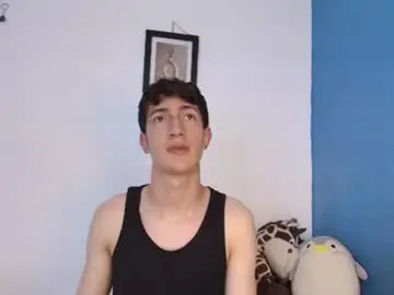Chaturbate Watch Live Sex Cams of erik_golden_