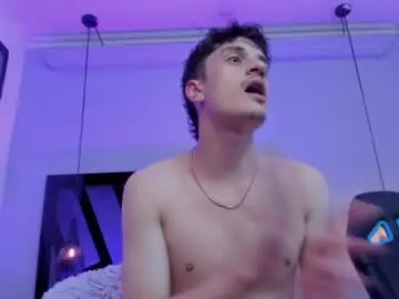Chaturbate Free Porn Cam of alek_damon