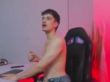 Chaturbate Live Sex of alek_damon