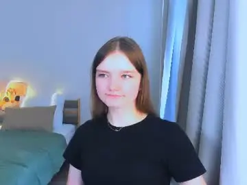 Chaturbate Live Sex Cam of charminglookeva