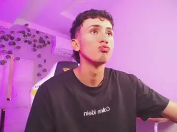Chaturbate Live Sex Cam of dylan_blue_