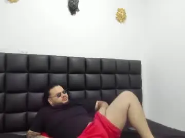 Chaturbate Adult Video Chat of enzo_wild