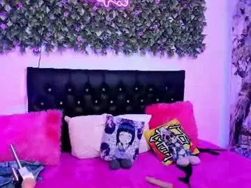 Chaturbate Live Porn of kyra_noir