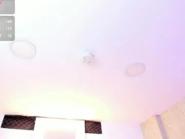 Chaturbate Adult Video Chat of littlee_mia