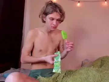 Chaturbate Live Porn of maxim_burn