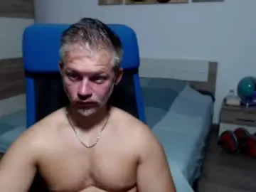 Chaturbate Live Sex Cam of robbyshawz