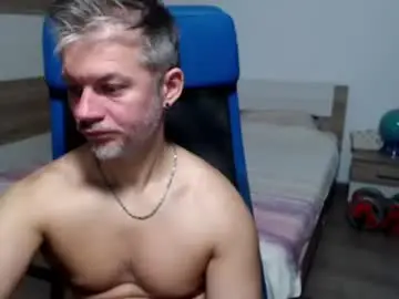 Chaturbate Free Porn Cam of robbyshawz