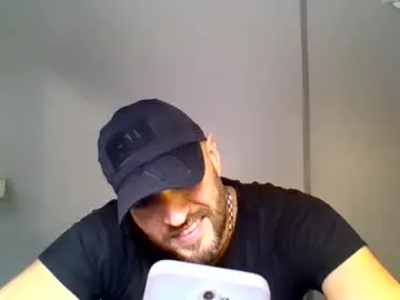Chaturbate Live Sex of titan_heart