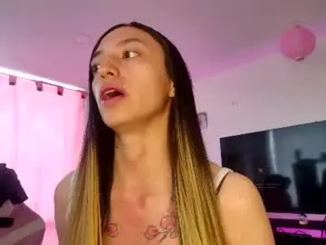 Chaturbate Free Live Porn of barbie20_