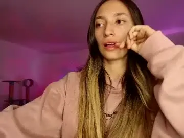 Chaturbate Nude Webcam of barbie20_
