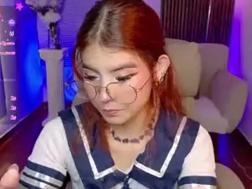 Chaturbate Sex Cam of dahlia_grey