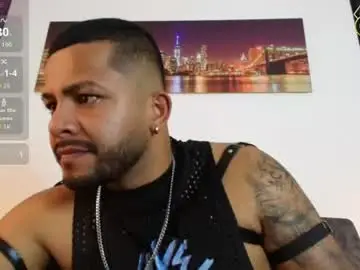 Chaturbate Live Sex of enzo_vitale