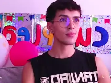 Chaturbate Live Sex Cam of erisleon