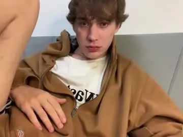Chaturbate Live Porn of kevin_martin8
