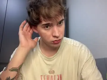 Chaturbate Watch Live Sex Cams of kevin_martin8