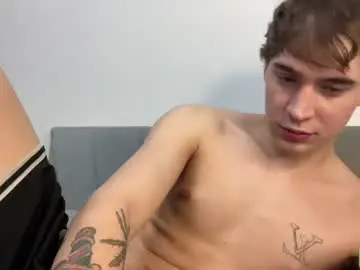 Chaturbate Free Porn Cam of kevin_martin8