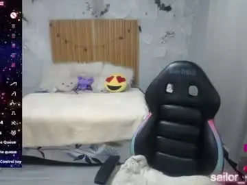Chaturbate Nude Webcam of sailor_moon07