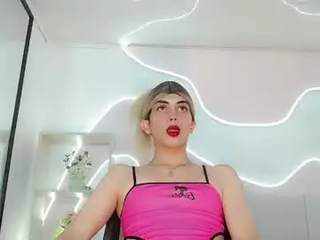 Chaturbate Live Sex Cam of saraypiink