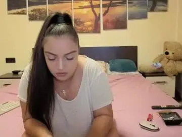Chaturbate Live Porn of adellineee
