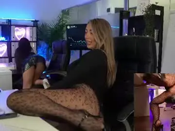 Chaturbate Best live sex cam show of babesgowild