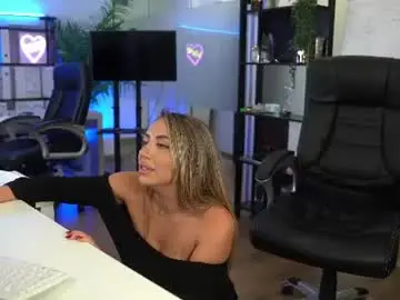 Chaturbate Adult Webcam of babesgowild