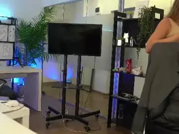 Chaturbate Best live sex cam show of babesgowild