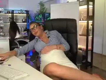 Chaturbate Live Sex Cam of babesgowild