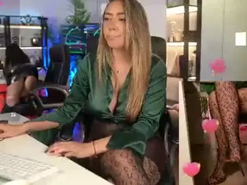 Chaturbate Live Porn of babesgowild