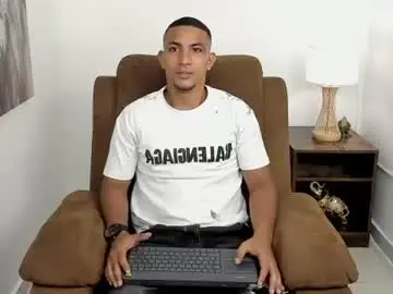 Chaturbate Sex Cam of chris_arthus