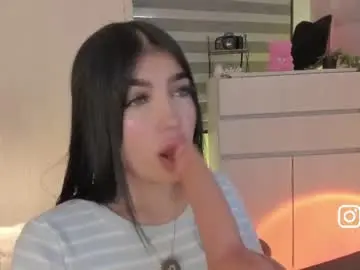 Chaturbate Private Sex Chat of emily_kenner