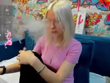 Chaturbate Sex Chat of nika_sm