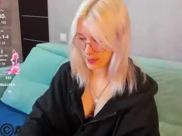 Chaturbate Live Sex of nika_sm