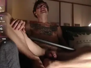 Chaturbate Free Porn Cam of william_henry_a