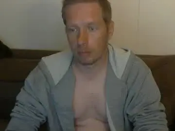 Chaturbate Free Porn Cam of 2small4you83