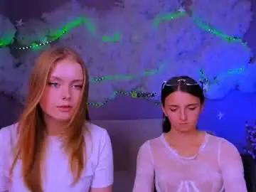 Chaturbate Nude Webcam of caroline_honeyy