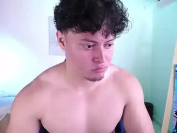Chaturbate Adult Webcam of fucking_bear_