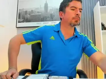 Chaturbate Live Sex of juank_fit45