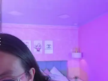 Chaturbate Sex Cam of karla_petit_