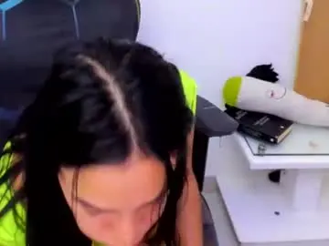Chaturbate Sex Chat of katiuska_doll_squirt