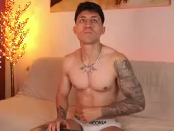 Chaturbate Nude Webcam of latin_green_eyes_