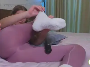 Chaturbate Free Live Porn of adorielle