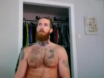 Chaturbate Live Sex Cam of daddyafterdark1