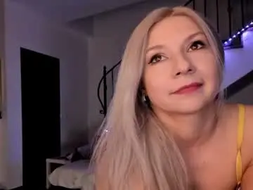 Chaturbate Sex Chat of missycrystal