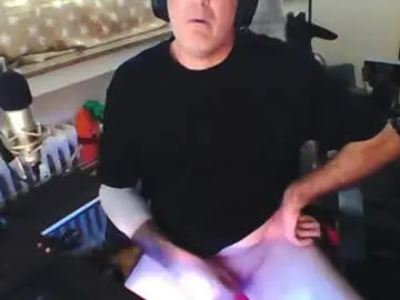 Chaturbate Live Porn of luckyfreak1