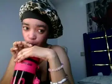Chaturbate Adult Webcams of sexymel022