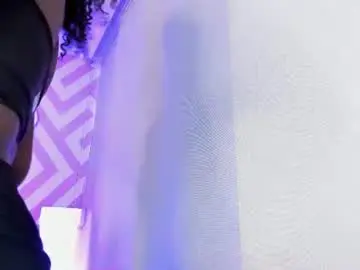 Chaturbate Live Sex Cam of tayrasiny