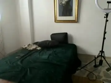 Chaturbate Live Sex Cam of alex_orionjs